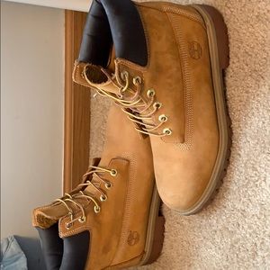 Timberland boots. SELLING FOR $40